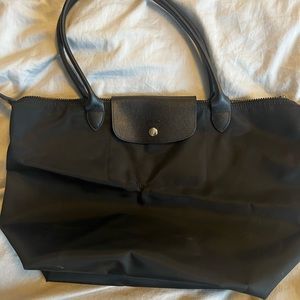 Black Longchamp tote